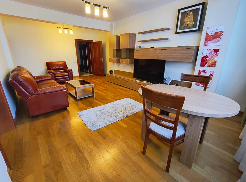 Ultracentral- Calea Victoriei- Piata Amzei