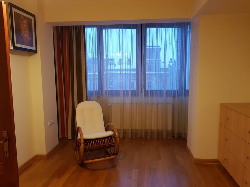 Ultracentral- Calea Victoriei- Piata Amzei